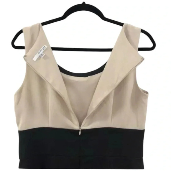 Studio One New York Modern Cut Gold Chain Detail Dress Size 12 - Picture 4 of 6